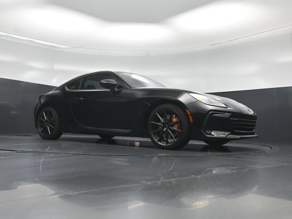 Used 2024 Subaru BRZ tS RWD image 3