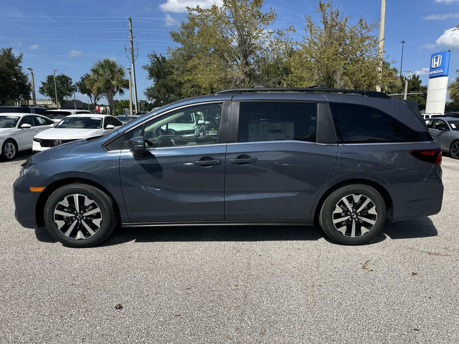 New 2027 Honda Odyssey EX-L image 3