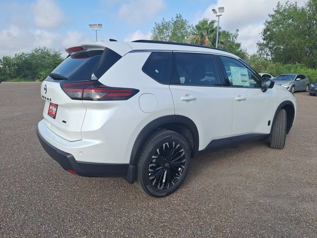 Used 2026 Nissan Rogue Dark Armor AWD/4WD image 7
