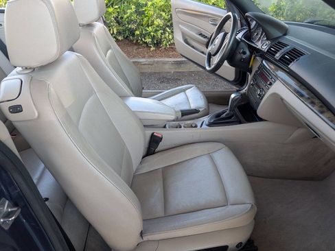 Used 2012 BMW 128i Convertible image 20