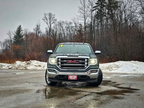 Used 2018 GMC Sierra 1500 SLT w/ SLT Premium Package image 8