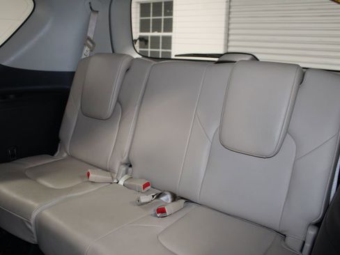 Used 2024 Nissan Armada Platinum w/ Captain's Chairs Package image 26