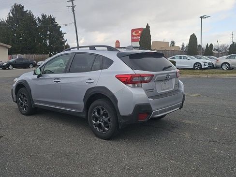 Used 2021 Subaru Crosstrek 2.5i Sport w/ Moonroof Package image 14