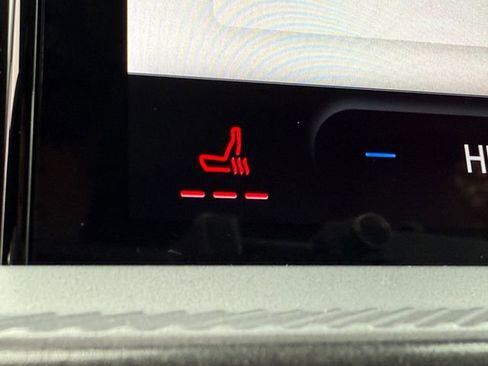 Used 2025 Ford Bronco Sport Badlands image 9