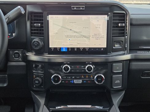 New 2026 Ford F250 Lariat w/ Lariat Ultimate Package image 17