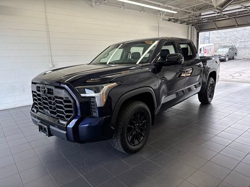 Used 2024 Toyota Tundra Limited w/ TRD Off-Road Package AWD/4WD image 4
