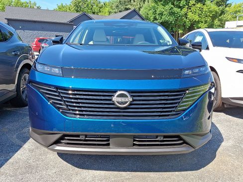 New 2025 Nissan Murano SL w/ Cargo Package image 2