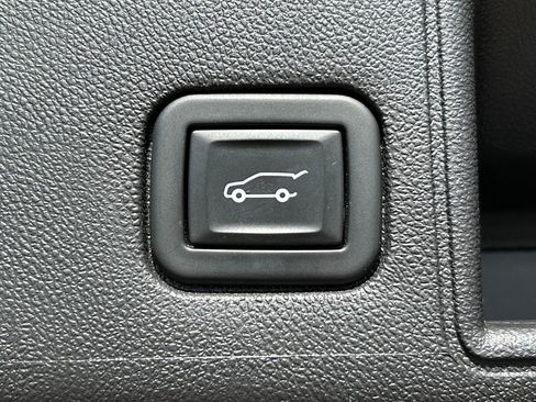 Used 2020 GMC Terrain Denali w/ Denali Premium Package image 28