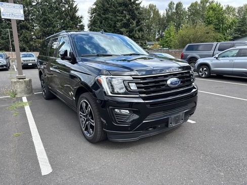 Used 2019 Ford Expedition Max Limited w/ Equipment Group 303A AWD/4WD image 2