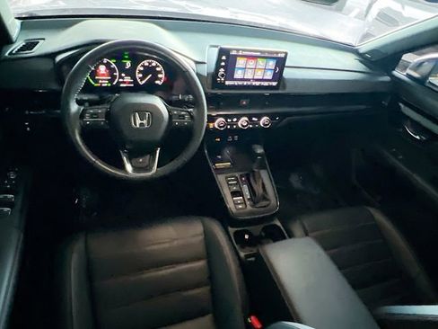 Used 2024 Honda CR-V Sport Touring image 28