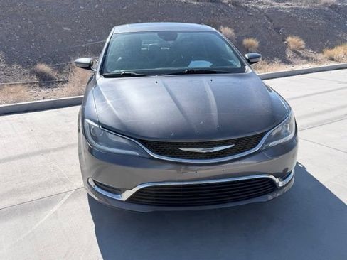 Used 2017 Chrysler 200 Limited Platinum w/ Comfort & Convenience Group FWD image 2