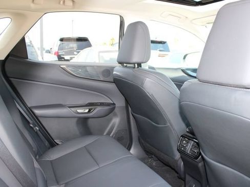 Certified 2025 Lexus NX 250 FWD w/ Premium Package image 7