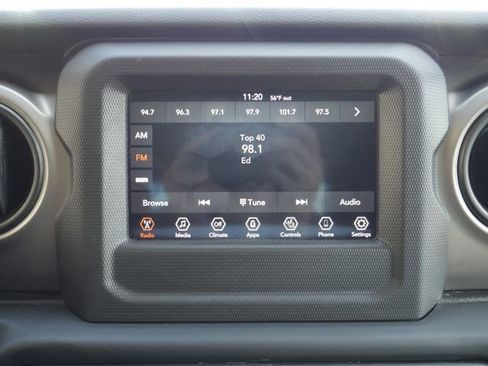 Used 2019 Jeep Wrangler Unlimited Sport S AWD/4WD image 19