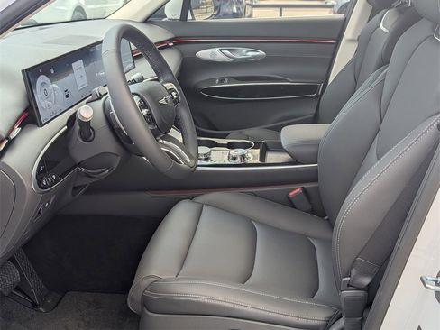 New 2026 Genesis GV70 2.5T image 13