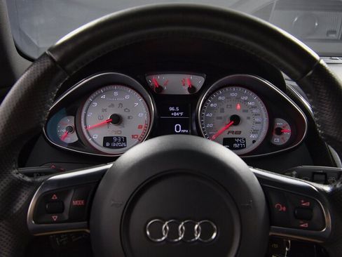 Used 2012 Audi R8 V10 AWD/4WD image 19
