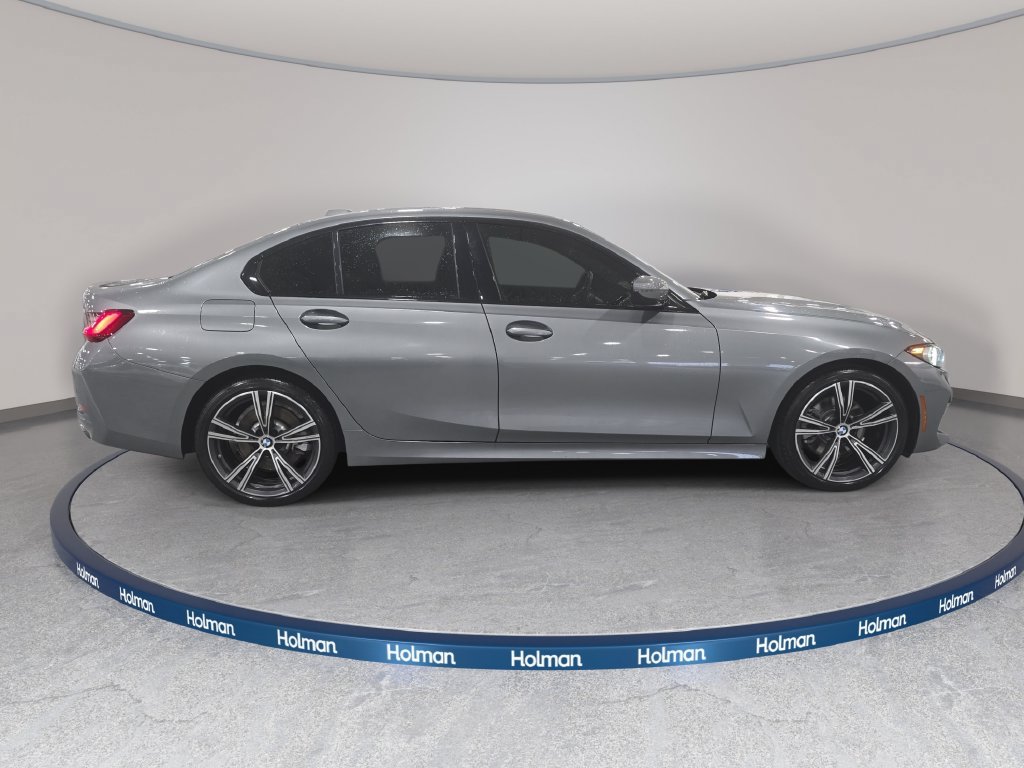 Certified 2023 BMW 330i Sedan w/ Premium Package RWD image 4