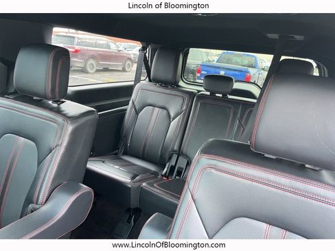 Used 2022 Ford Expedition Max Limited image 23
