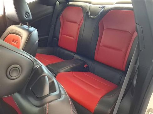 Used 2021 Chevrolet Camaro SS image 11