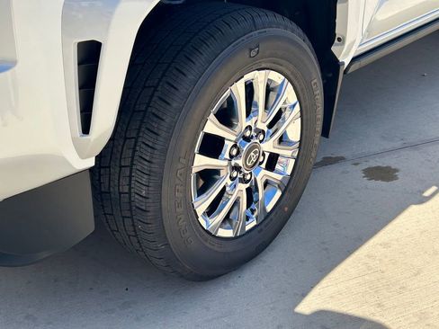 New 2026 Toyota Tacoma Limited AWD/4WD image 9