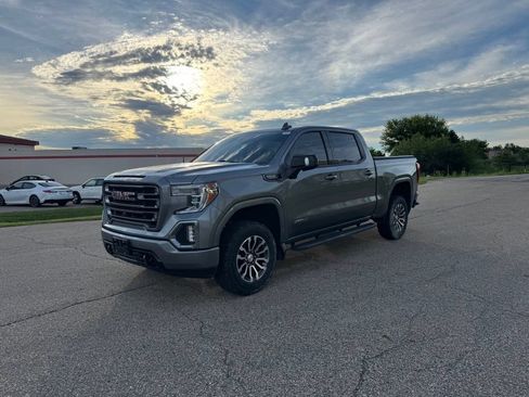 Used 2020 GMC Sierra 1500 AT4 w/ AT4 Premium Package AWD/4WD image 11