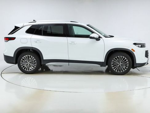 New 2026 Volkswagen Tiguan S image 10