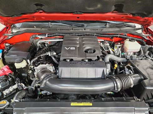 Used 2021 Nissan Frontier SV AWD/4WD image 19