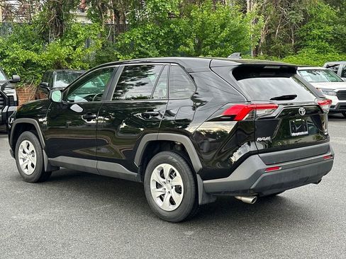 Used 2024 Toyota RAV4 LE AWD/4WD image 3