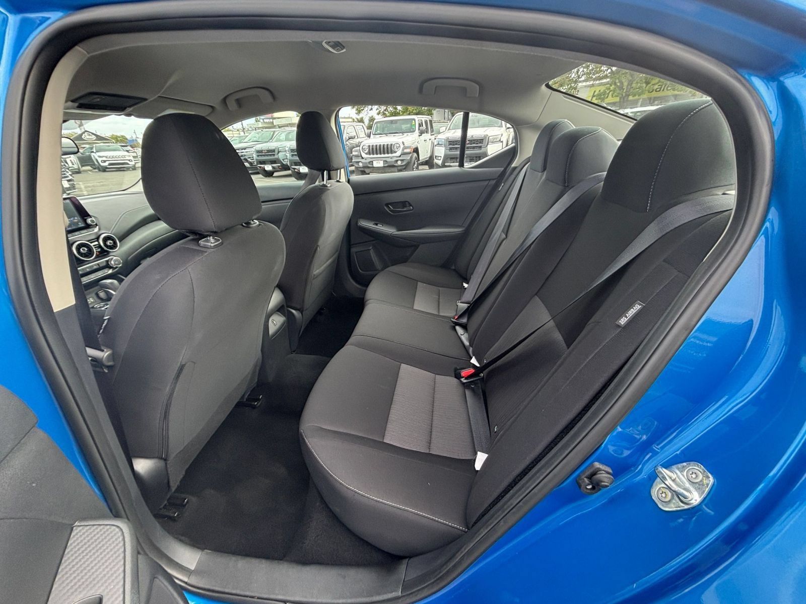 Used 2025 Nissan Sentra SV FWD image 22