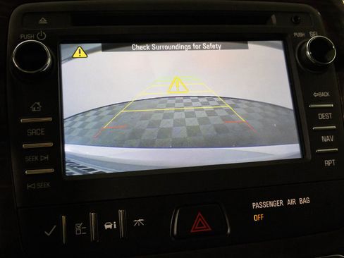 Used 2017 Buick Enclave Leather image 7