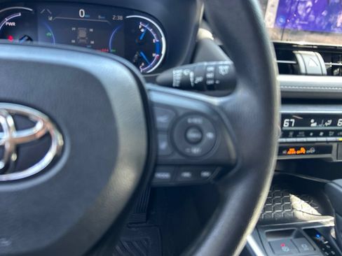 Used 2023 Toyota RAV4 XLE w/ Convenience Package AWD/4WD image 17