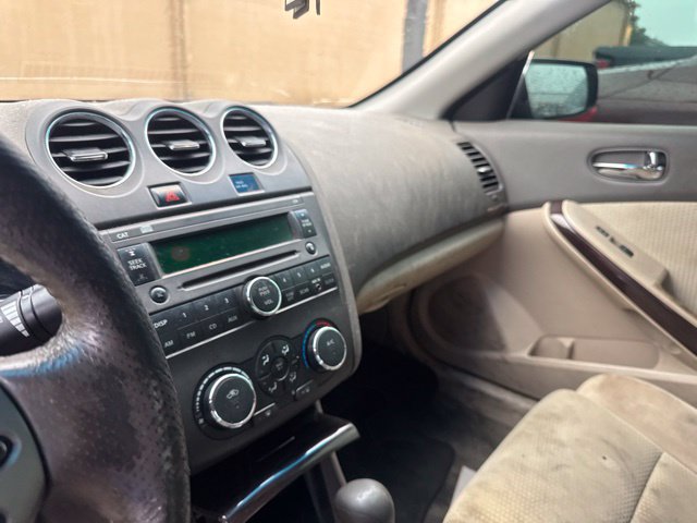Used 2011 Nissan Altima 2.5 S w/ Convenience Pkg FWD image 18