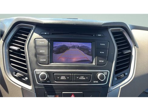 Used 2017 Hyundai Santa Fe Sport AWD/4WD image 15