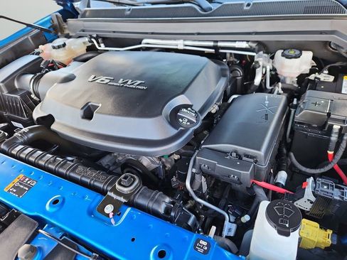 Used 2022 Chevrolet Colorado LT w/ LT Convenience Package image 16