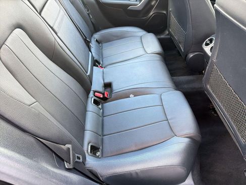 Used 2019 Mercedes-Benz A 220 image 30