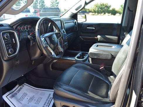 Used 2019 Chevrolet Silverado 1500 LT Trail Boss image 8