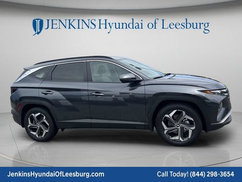 Certified 2024 Hyundai Tucson SEL w/ Convenience Package FWD image 2