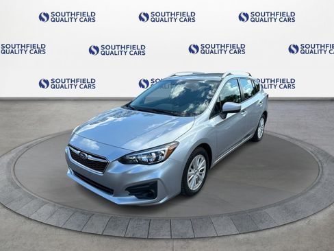 Used 2017 Subaru Impreza 2.0i Premium AWD/4WD image 2