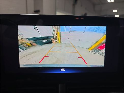 Used 2024 Chevrolet Trax LT w/ Driver Confidence Package image 22