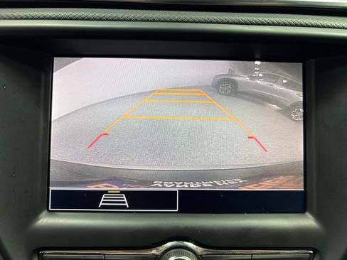 Used 2023 Chevrolet TrailBlazer LT FWD image 18