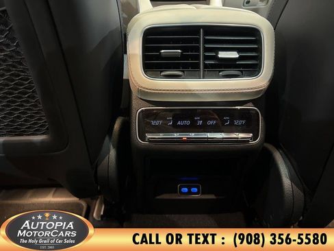 Used 2024 Mercedes-Benz GLE 53 AMG 4MATIC Coupe image 23