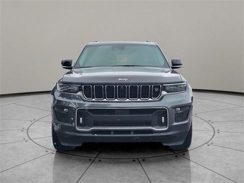 Certified 2023 Jeep Grand Cherokee L Overland w/ Advanced Protech Group III image 15