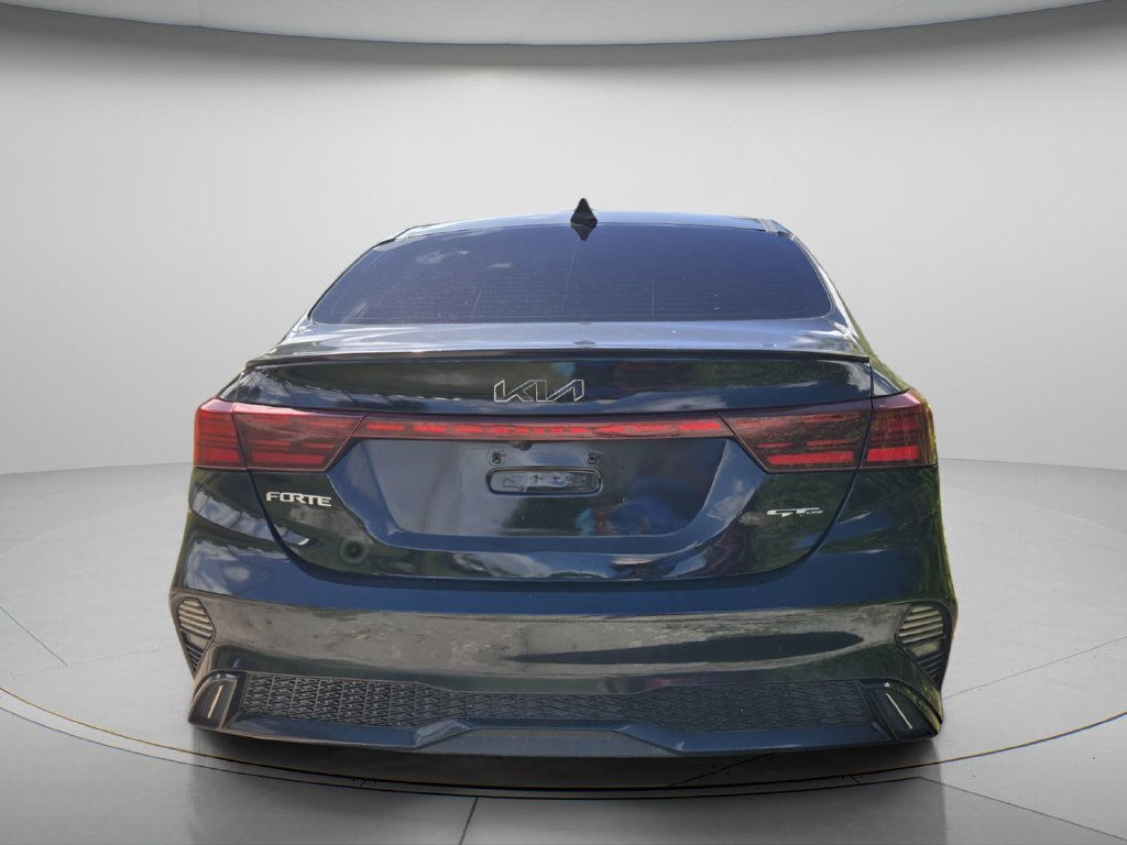 Used 2023 Kia Forte GT-Line w/ GT-Line Premium Package FWD image 6