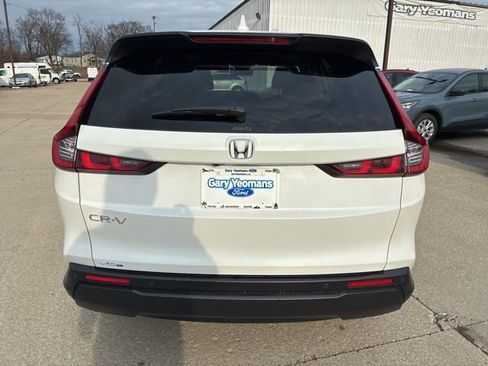 Used 2025 Honda CR-V EX-L image 6