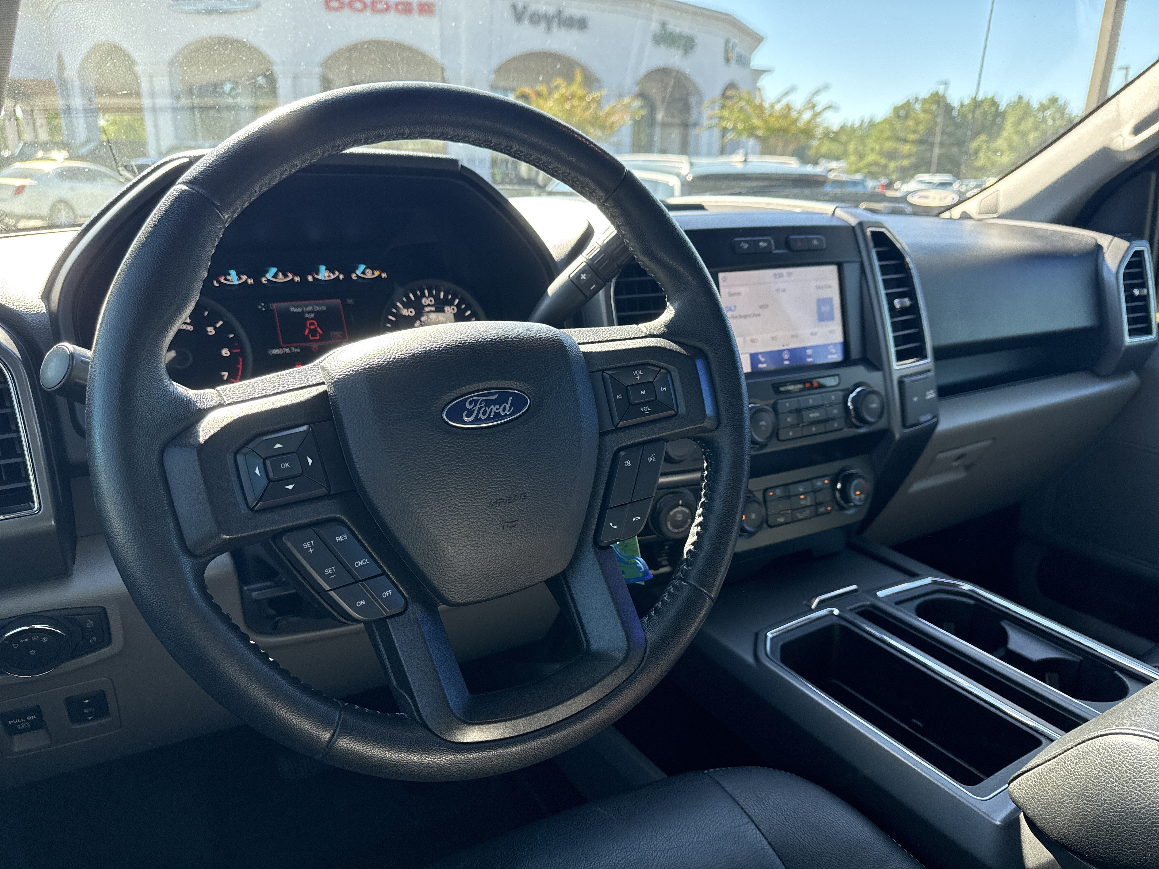 Used 2020 Ford F150 XLT w/ Equipment Group 302A Luxury AWD/4WD image 22