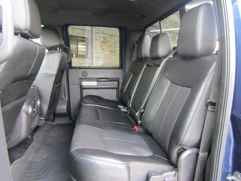 Used 2015 Ford F350 Lariat w/ Chrome Package image 9