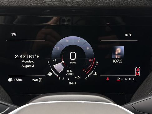 Used 2026 GMC Yukon XL Denali w/ Sun & Power Step Package AWD/4WD image 26