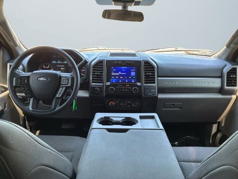 Used 2022 Ford F250 XLT AWD/4WD image 10