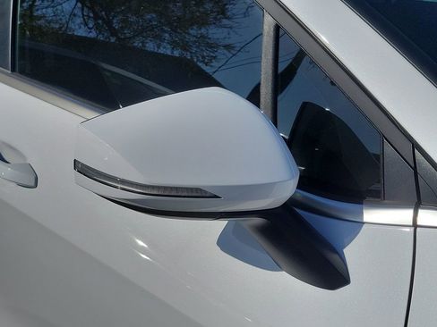 Used 2026 Kia Sportage EX w/ EX Panorama Roof Package image 5