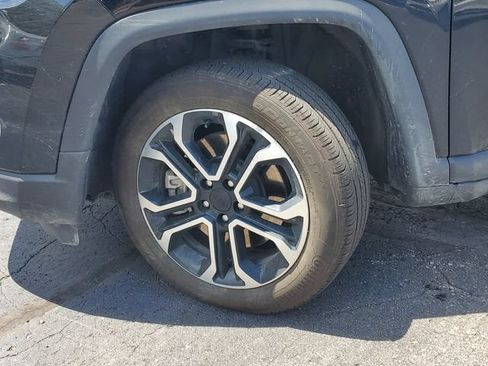 Certified 2023 Jeep Compass Limited AWD/4WD image 4