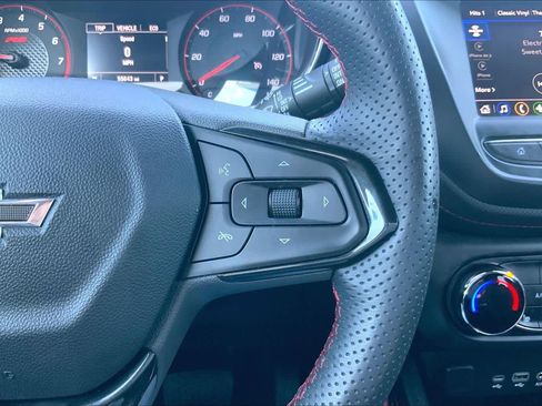 Used 2023 Chevrolet TrailBlazer RS image 25